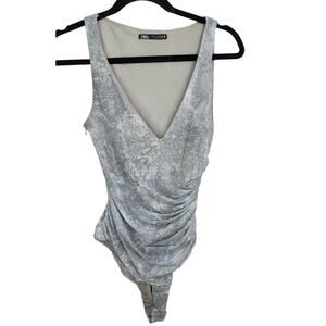 Zara Gray Ruched V Neck Bodysuit Sleeveless Size M